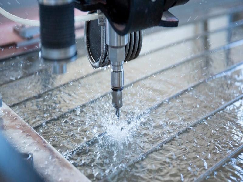 Принцип работы гидроабразивной резки